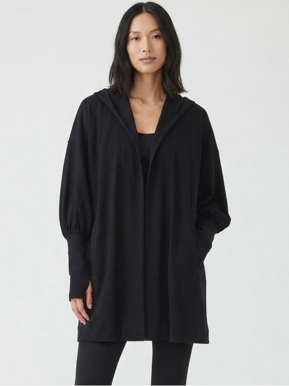 Athleta Mantra Wrap with hood Black size large